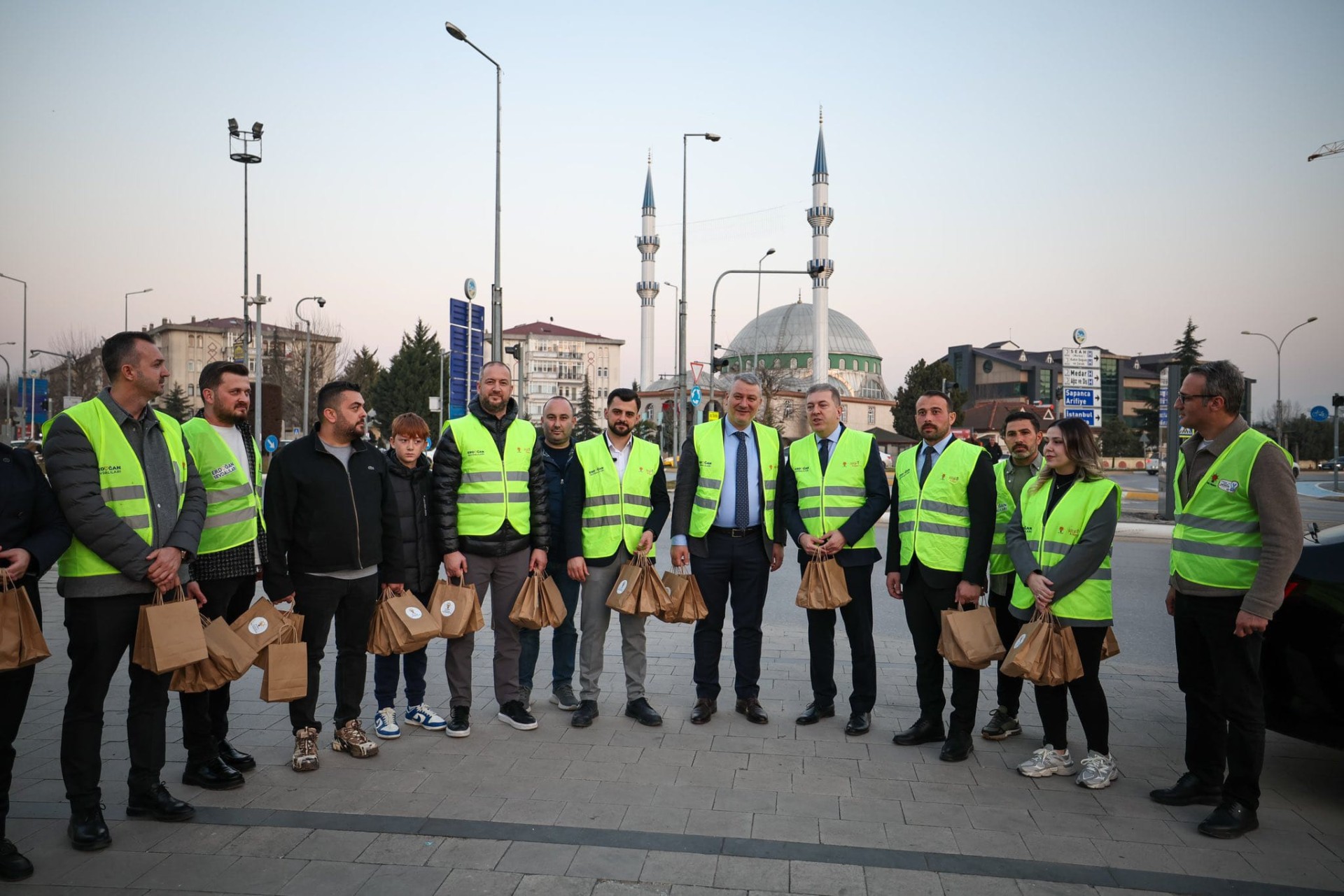 “İftara 5 Dakika Kala” Uygulamasıyla Ramazan’ın Bereketi Paylaşıldı